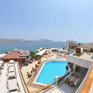 4* Otel Rosso Verde